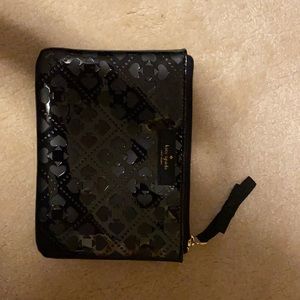 Kate Spade smaller zipper purse